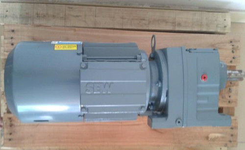 ভালো দাম 11kw 150Nm Helical Bevel Gear Sew Eurodrive Motor For Construction Elevator (কাঠামো লিফটের জন্য 11kw 150Nm হেলিক্যাল বেভেল গিয়ার সেভ ইউরোড্রাইভ মোটর) অনলাইন